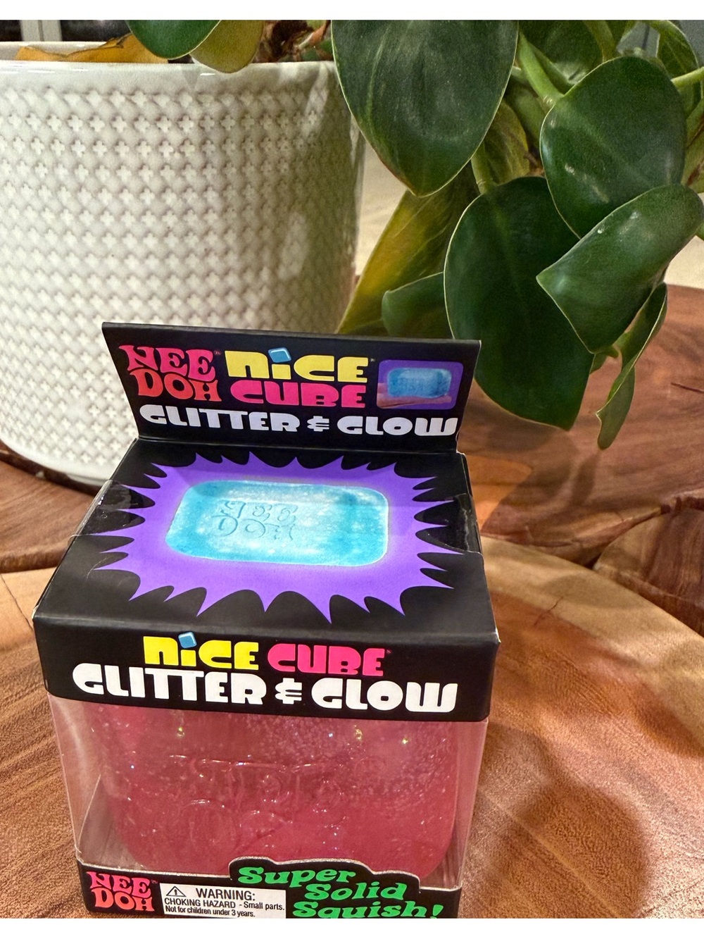 1 Nee Doh Nice Cube Glitter & Glow Squish Pink